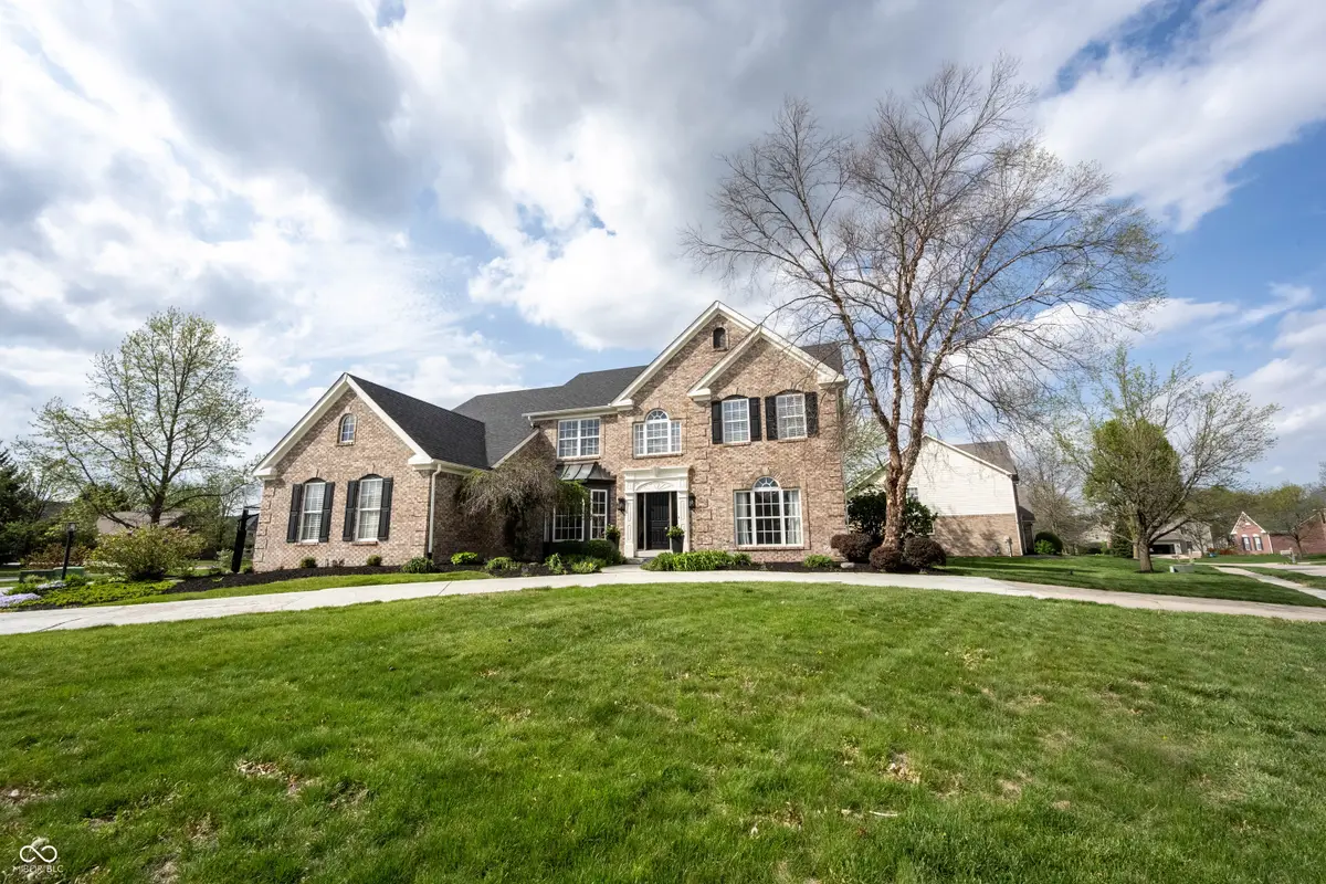 10456 Stonegate Drive, Fishers, IN 46040 - #1