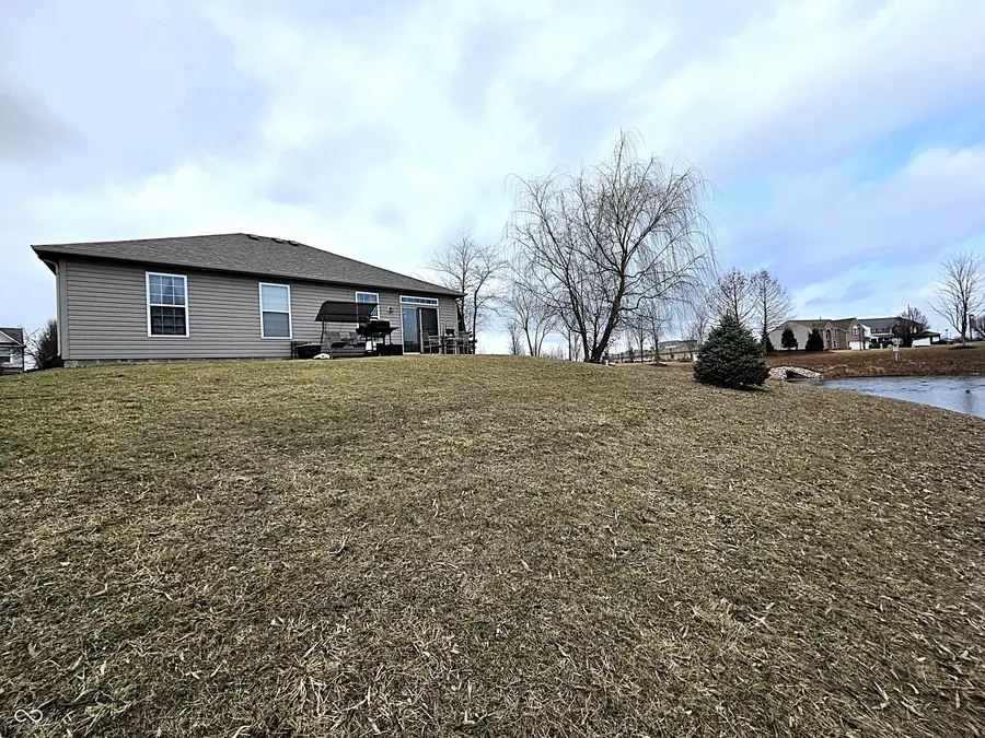 2315 Bainbridge Road, Greenwood, IN 46143 - #2