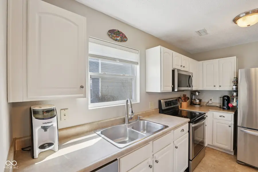 9361 W Dockside Circle, Pendleton, IN 46064 - #3