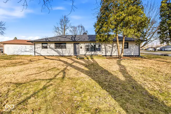 35 Lynwood Drive, Whiteland, IN 46184