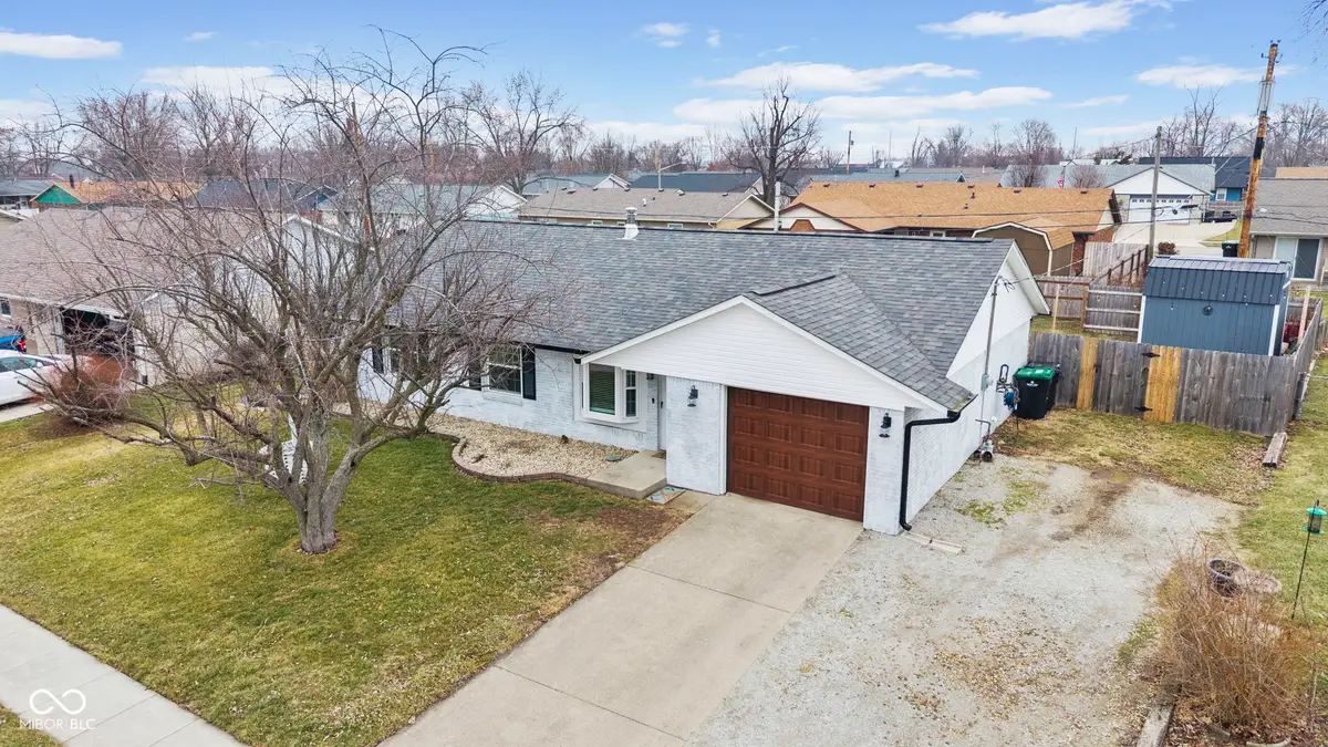 197 Briar Hill Drive, Whiteland, IN 46184 - #1