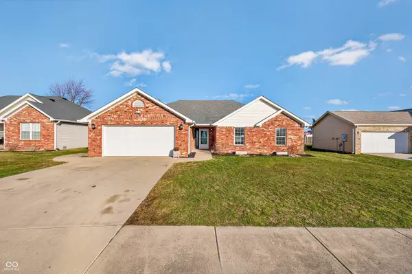 213 Dunn Drive, Trafalgar, IN 46181