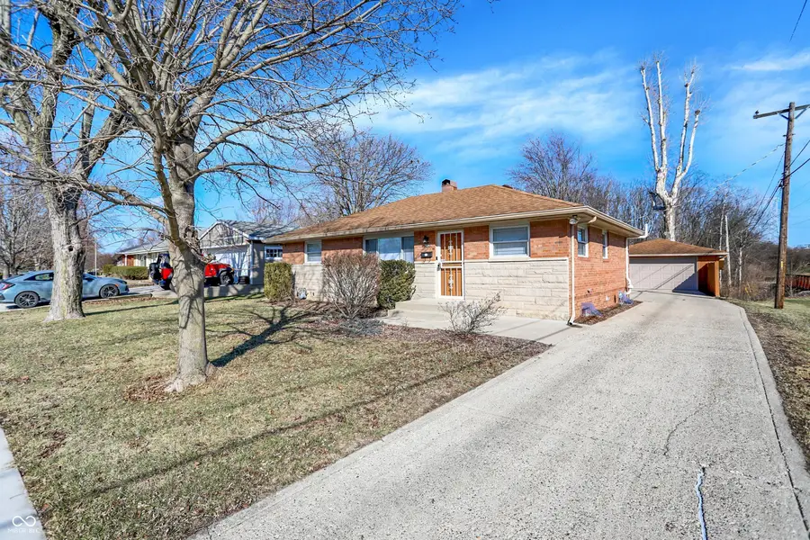 749 S 4th Avenue, Beech Grove, IN 46107 - #3