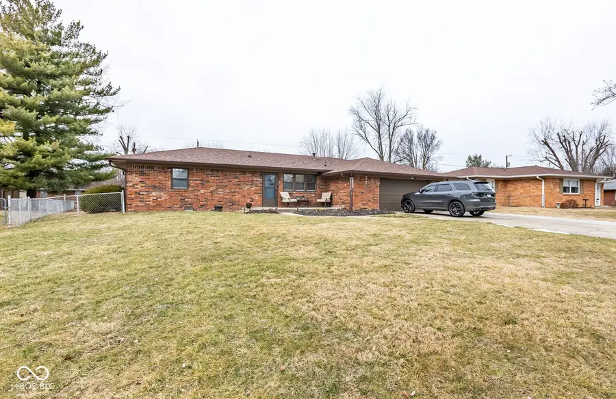 12102 N Dunbar Circle N, Indianapolis, IN 46229 - #3
