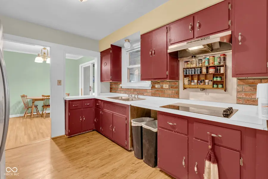 1104 W Wabash Avenue, Crawfordsville, IN 47933 - #3