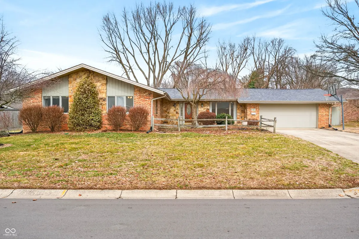 3161 Sumac Ct, Columbus, IN 47203 - #1