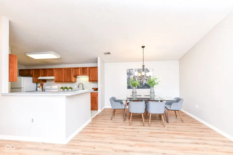 211 Faulkner Court #207, Carmel, IN 46032 - #3