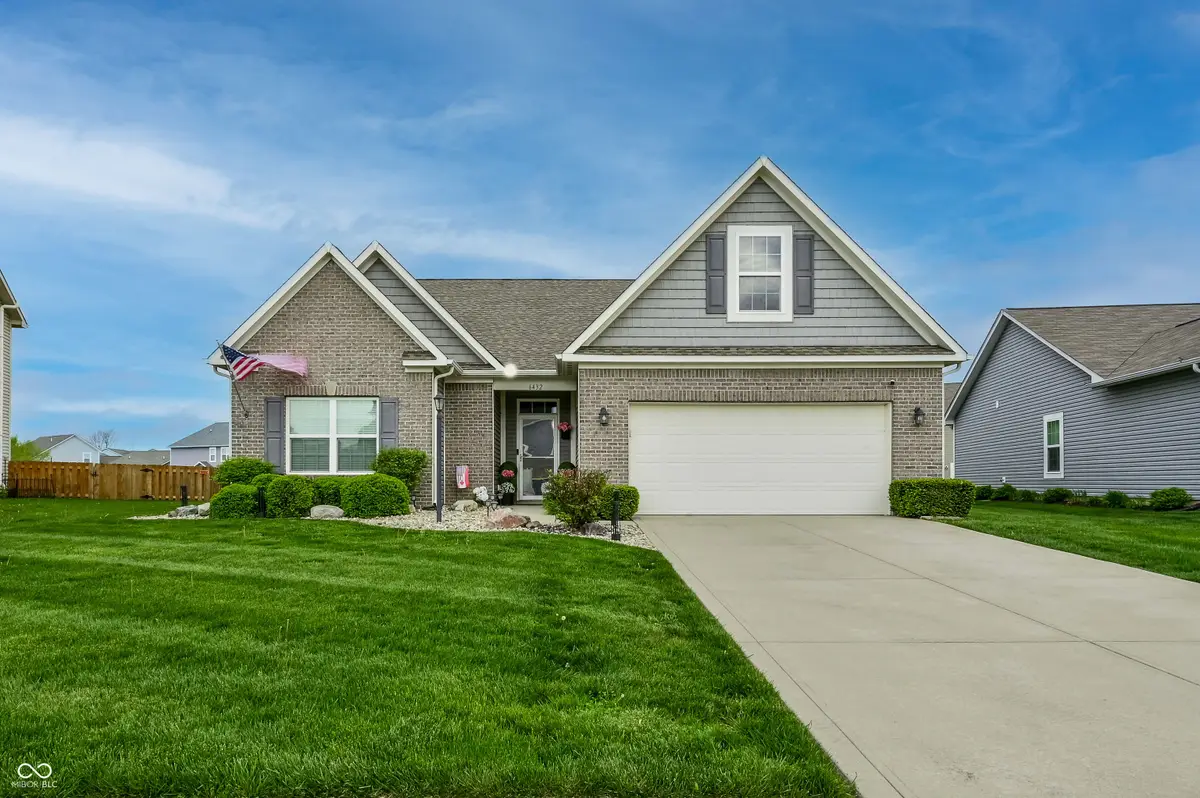 6432 W Waters Edge Court, Greenfield, IN 46140 - #1