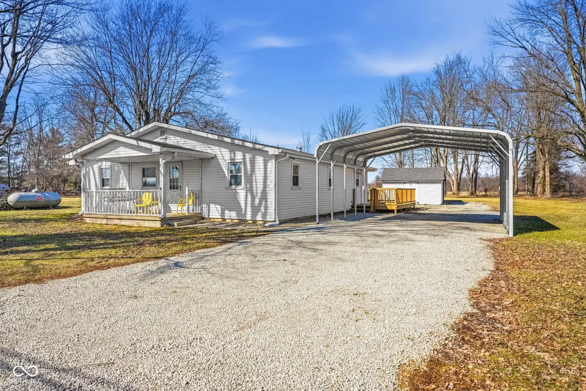 1070 W 550 S, Columbus, IN 47201 - #1