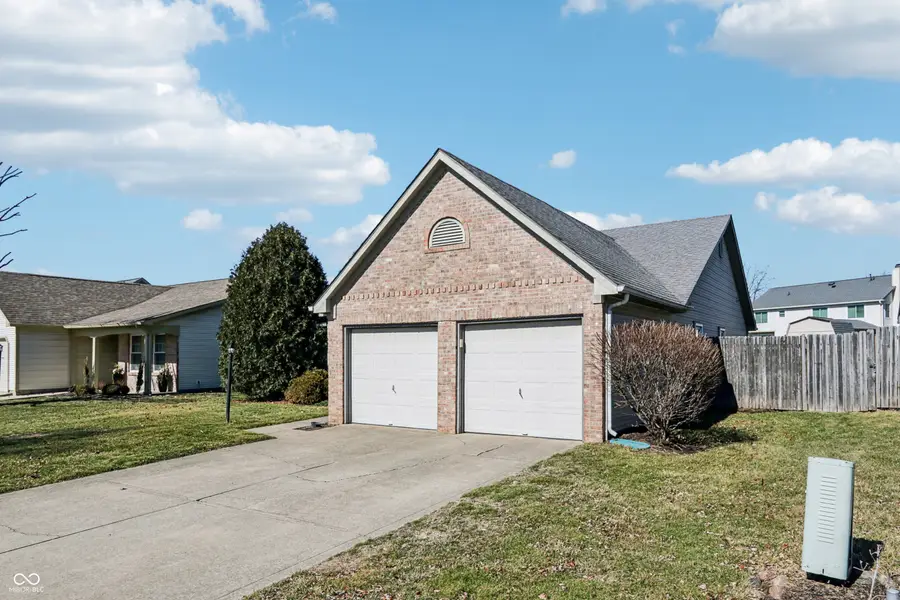 3122 Village Park North Drive, Carmel, IN 46033 - #3