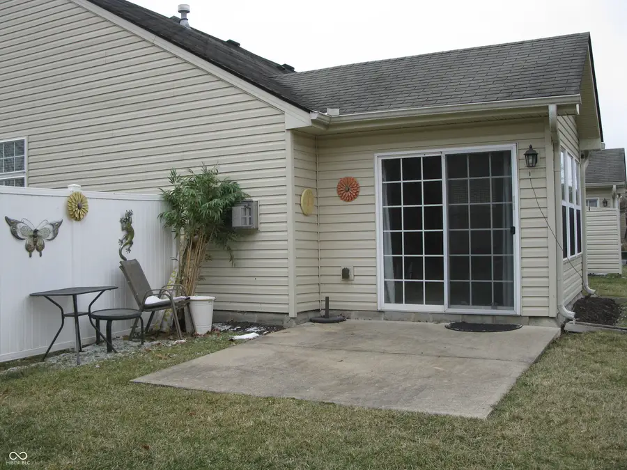 555 Dylan Drive, Avon, IN 46123 - #2