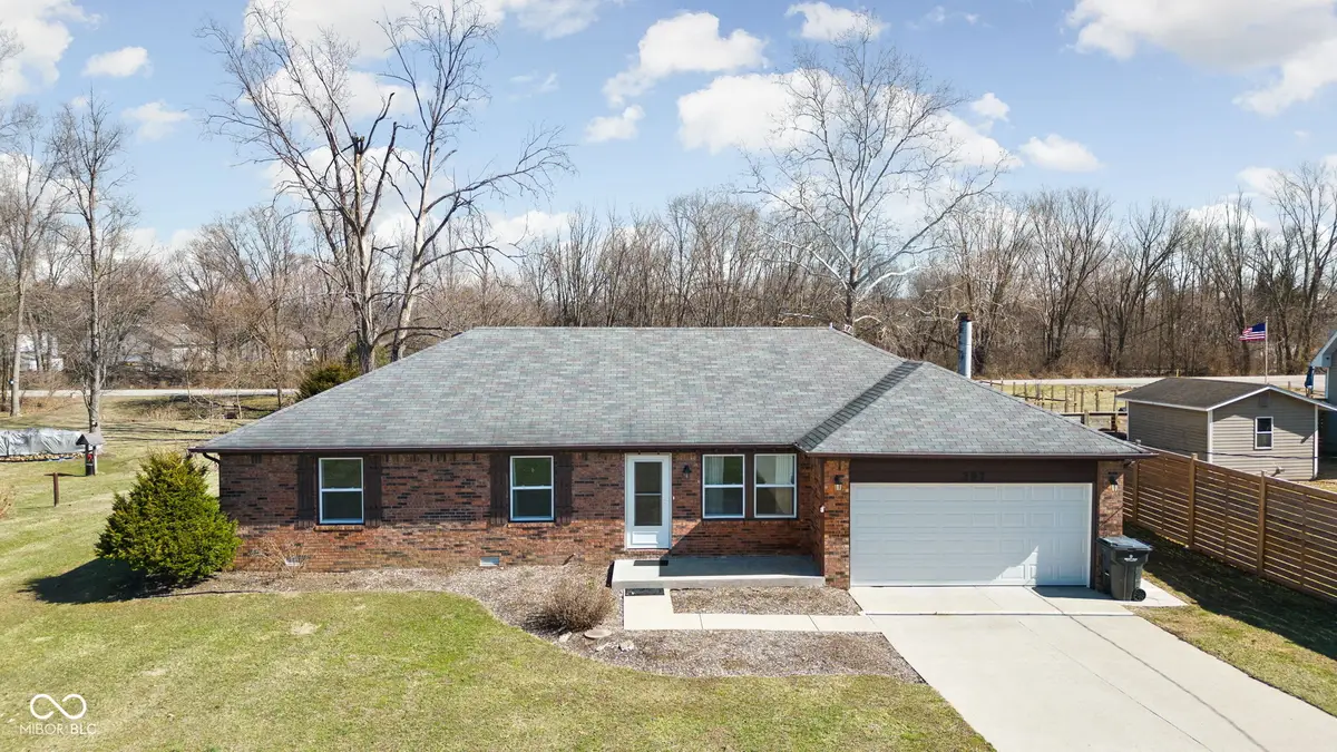 297 Fields Avenue, Mooresville, IN 46158 - #1