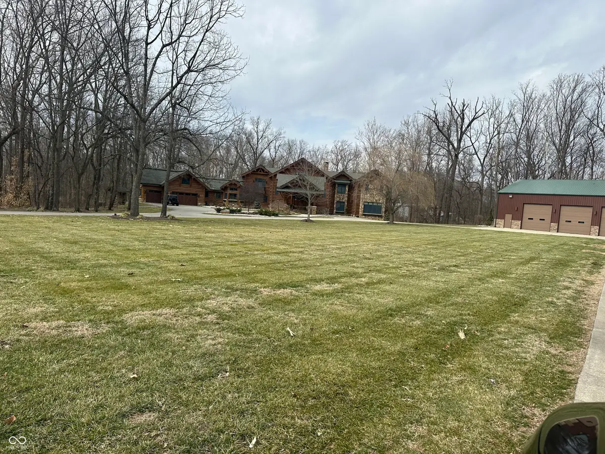 1585 N County Road 180 E, Brownstown, IN 47220 - #1