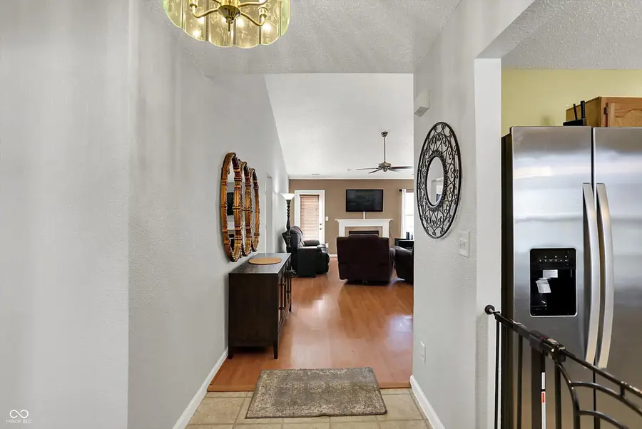 8108 Garden Ridge Road, Indianapolis, IN 46237 - #3