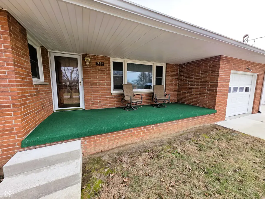 211 Cindy Lane, Crothersville, IN 47229 - #3