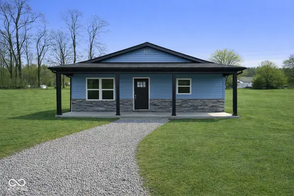 3692 Kensington Square, North Vernon, IN 47265