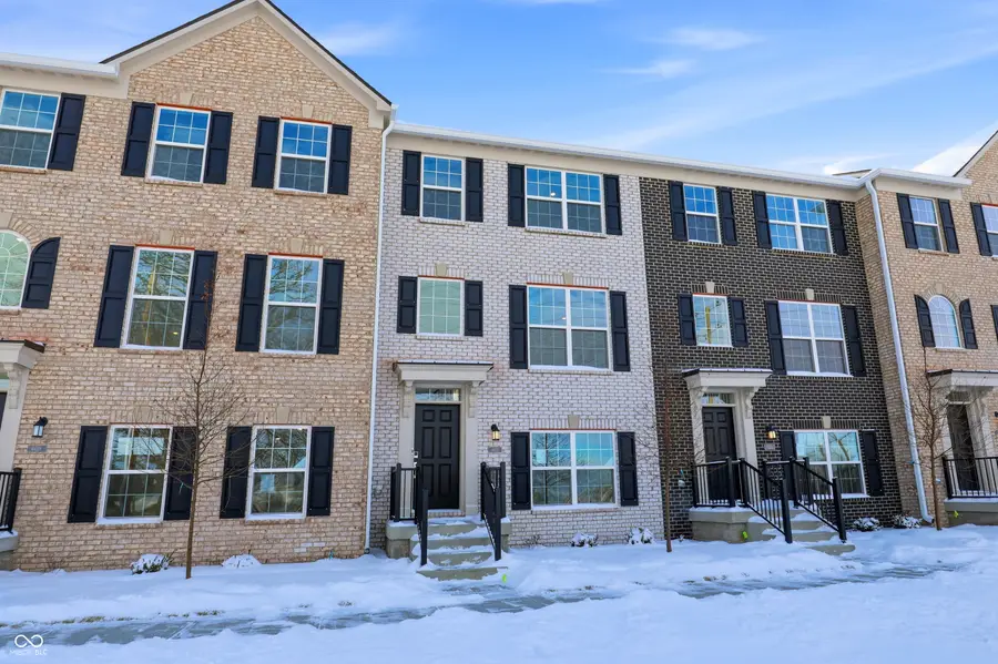 6614 Halsey Street, Zionsville, IN 46077 - #2