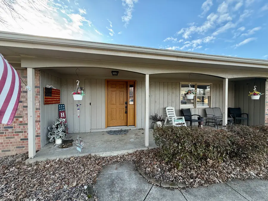 405 Greenacres Drive, Crawfordsville, IN 47933 - #3