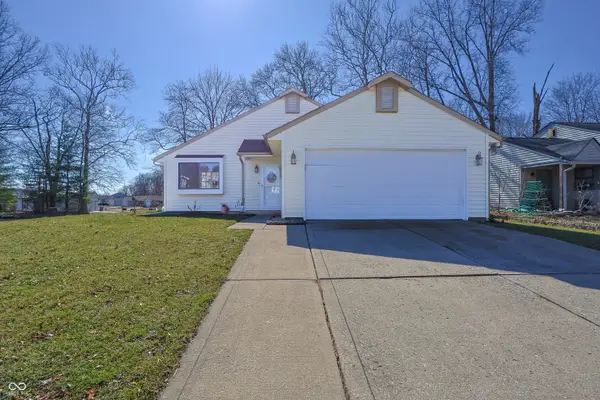 1615 Thresher Drive, Columbus, IN 47201