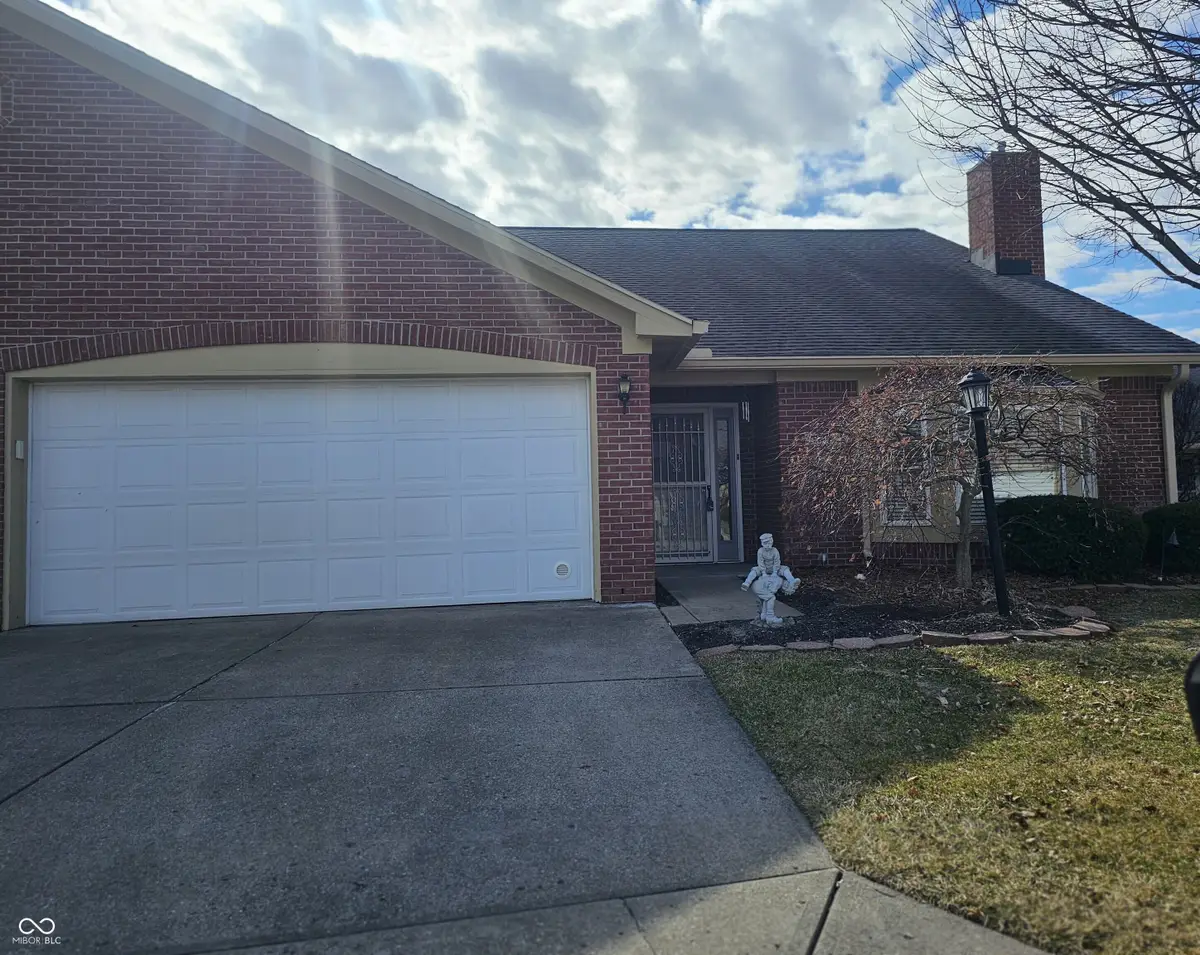 6632 Cobham Lane, Indianapolis, IN 46237 - #1