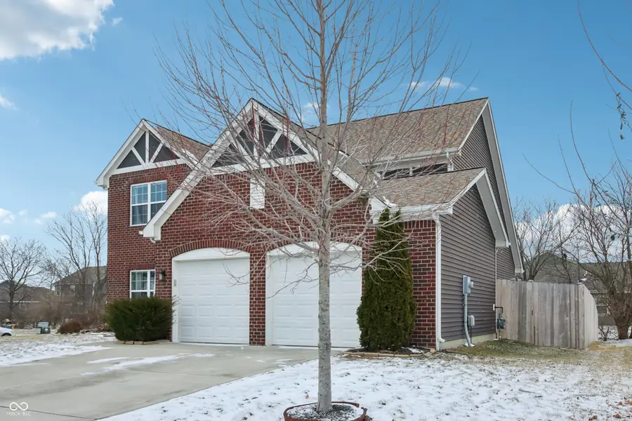 6179 N Cedarwood Drive, McCordsville, IN 46055 - #3