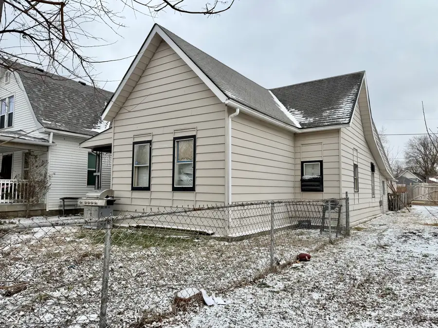 2225 Howard Street, Indianapolis, IN 46221 - #2