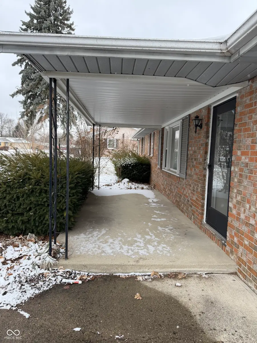 1616 E 47th Street, Anderson, IN 46013 - #3