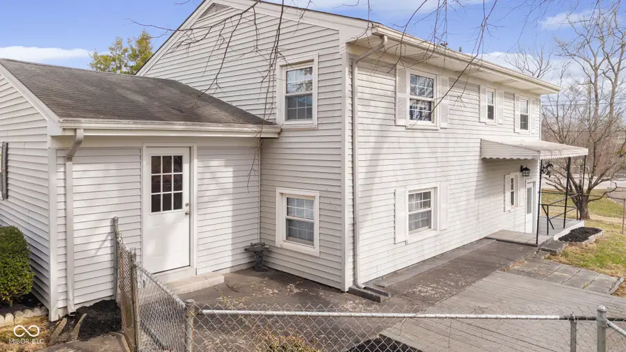 711 Navajo Drive, New Albany, IN 47150 - #3