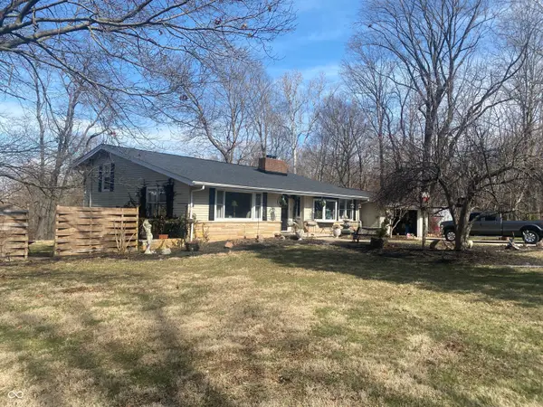 152 E 150 S, Crawfordsville, IN 47933
