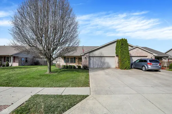 1664 Vidalia Court, Greenwood, IN 46143