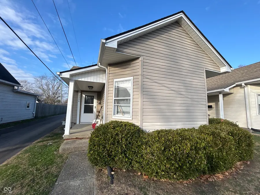 1220 Iowa Street, Columbus, IN 47201 - #3