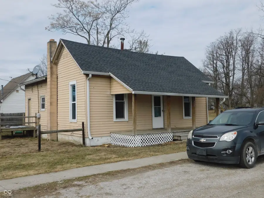 420 N Franklin Street, Ladoga, IN 47954 - #2