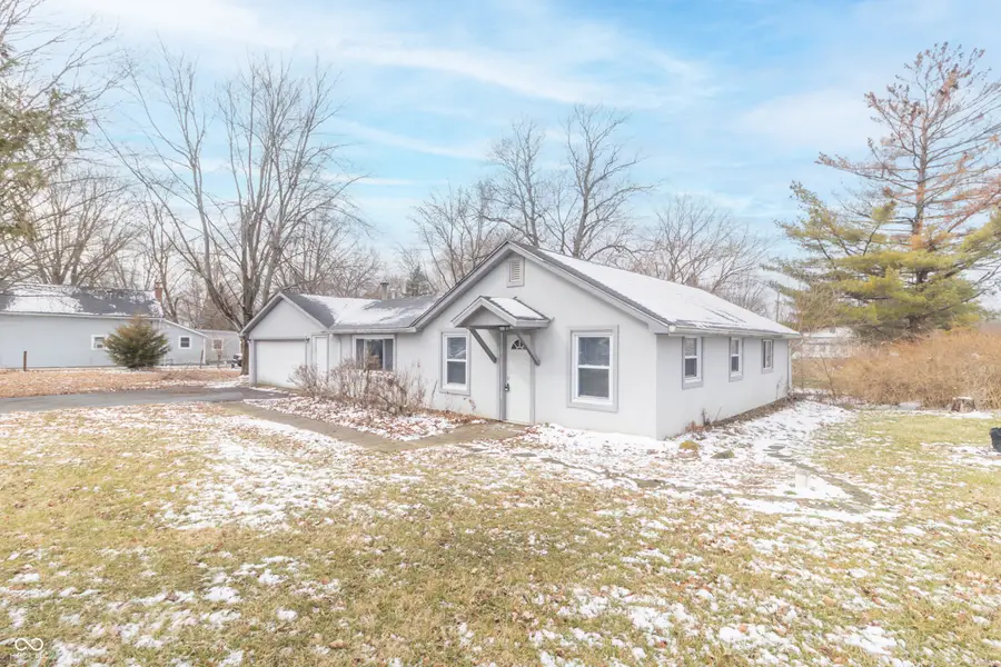 5470 S Main Street, Fountaintown, IN 46130 - #2
