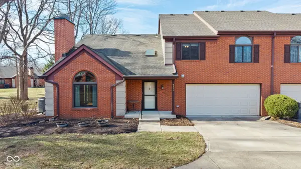 9271 Golden Leaf Way, Indianapolis, IN 46260