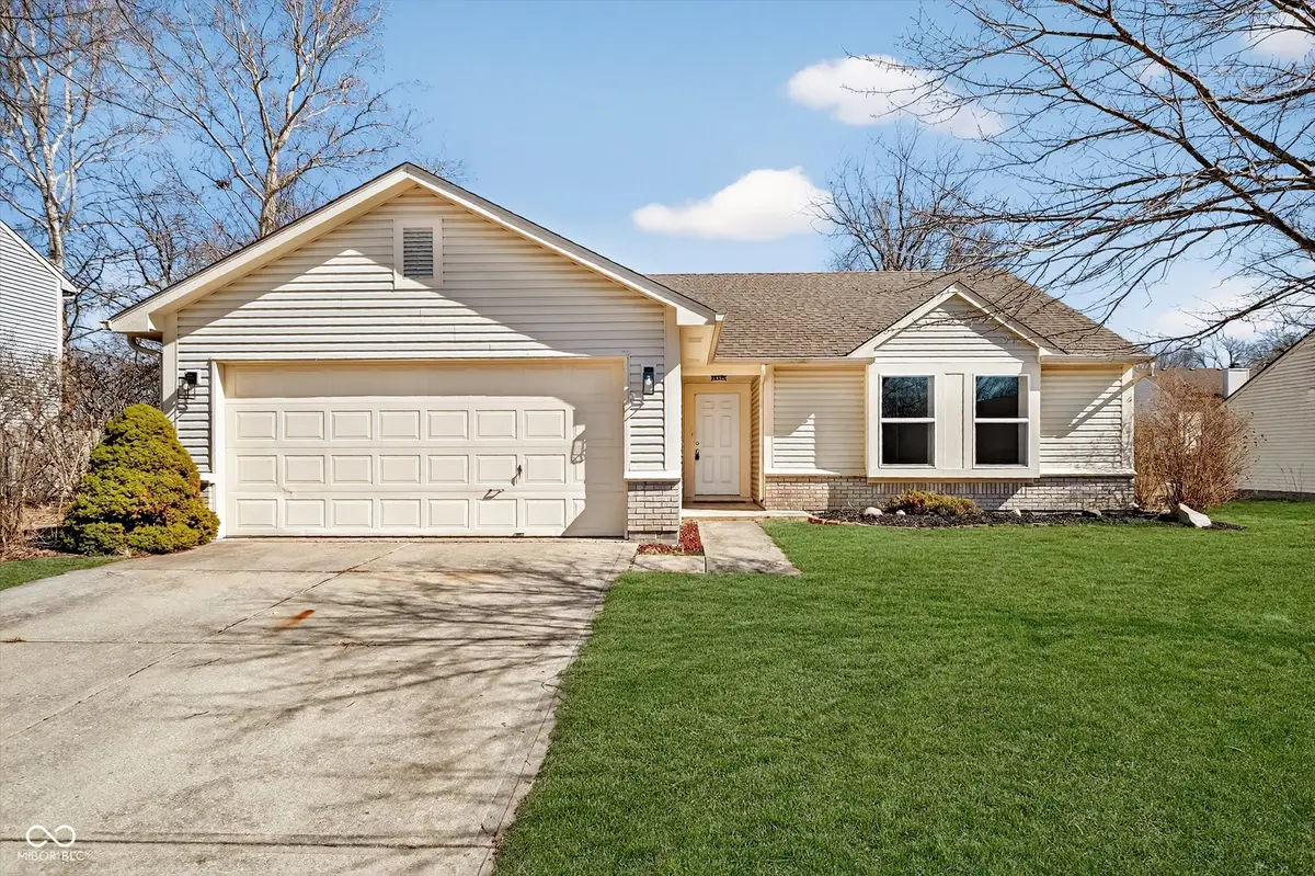 613 Woodfield Circle, Avon, IN 46123 - #1