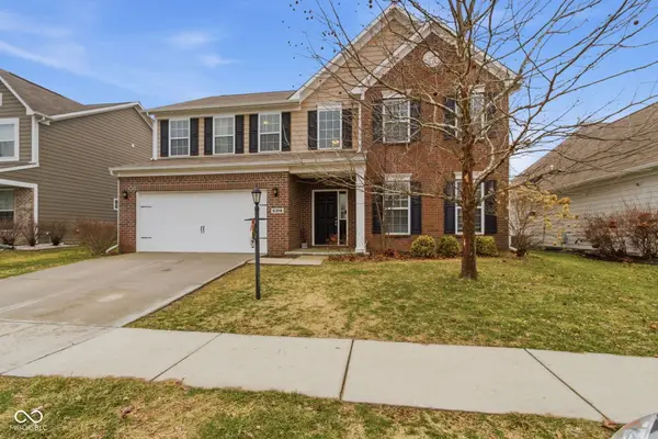 6314 Silver Leaf Drive, Zionsville, IN 46077