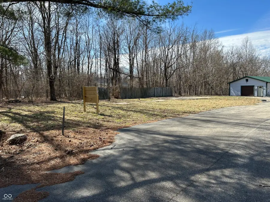 Address Withheld By Seller, Trafalgar, IN 46181 - #3