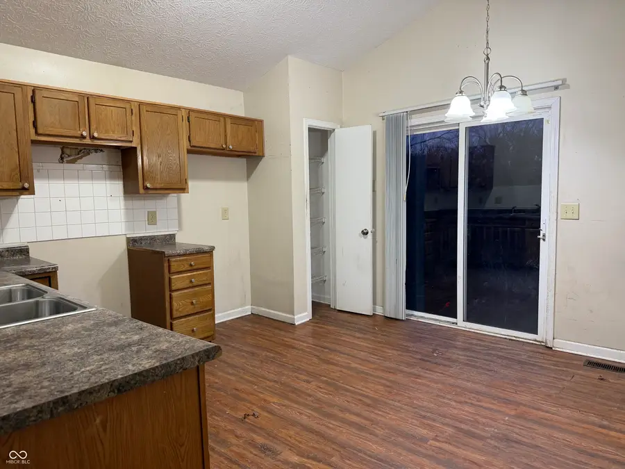 8427 Country Meadows Drive, Indianapolis, IN 46234 - #3