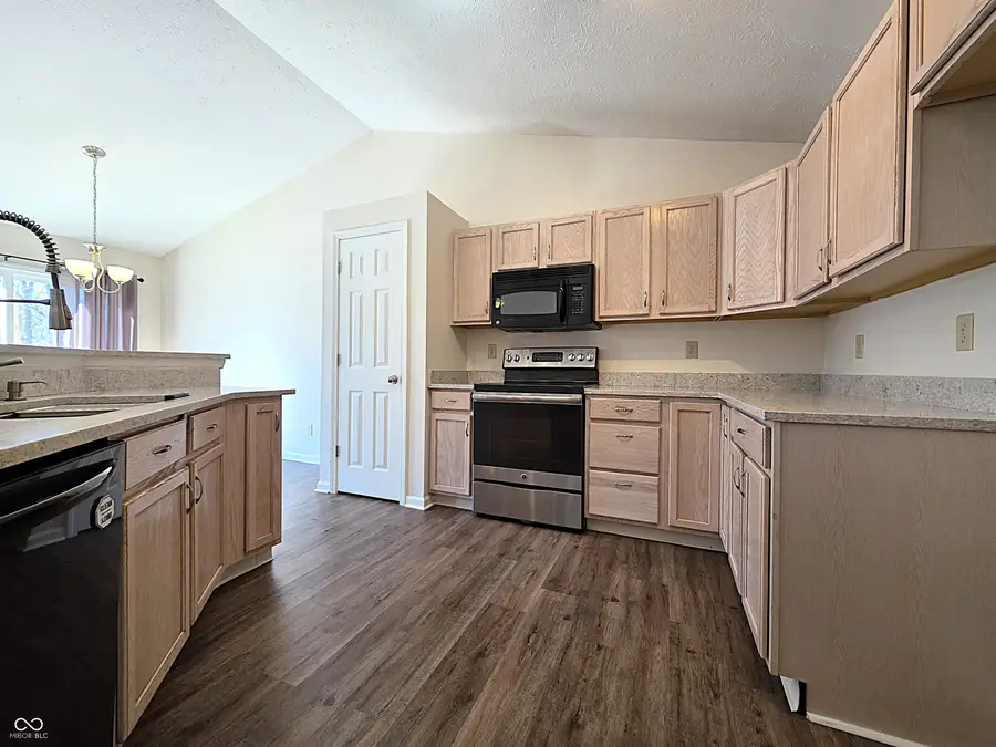 7009 Thousand Oaks Lane, Indianapolis, IN 46214 - #3