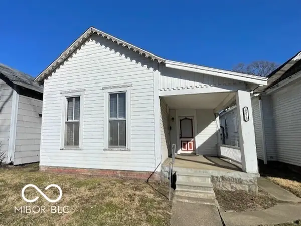 1327 Sycamore Street, Columbus, IN 47201