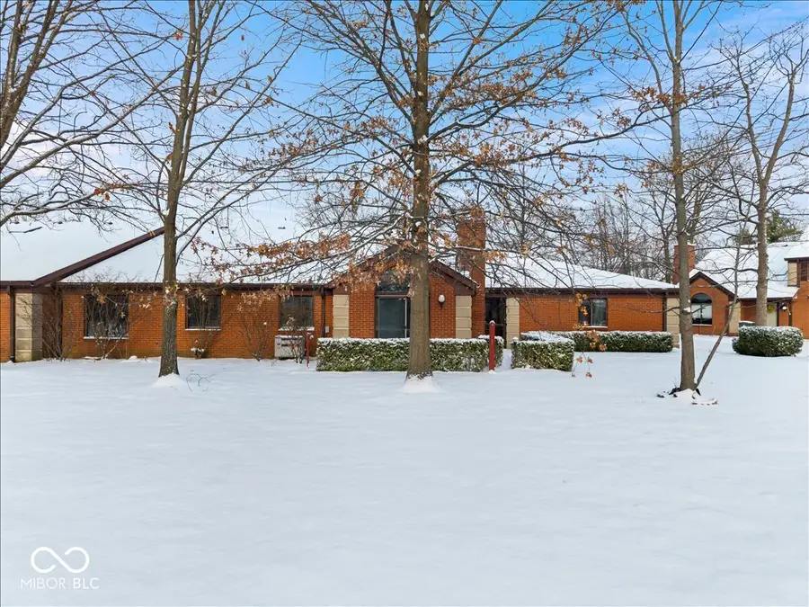 9302 Oak Run Circle, Indianapolis, IN 46260 - #3