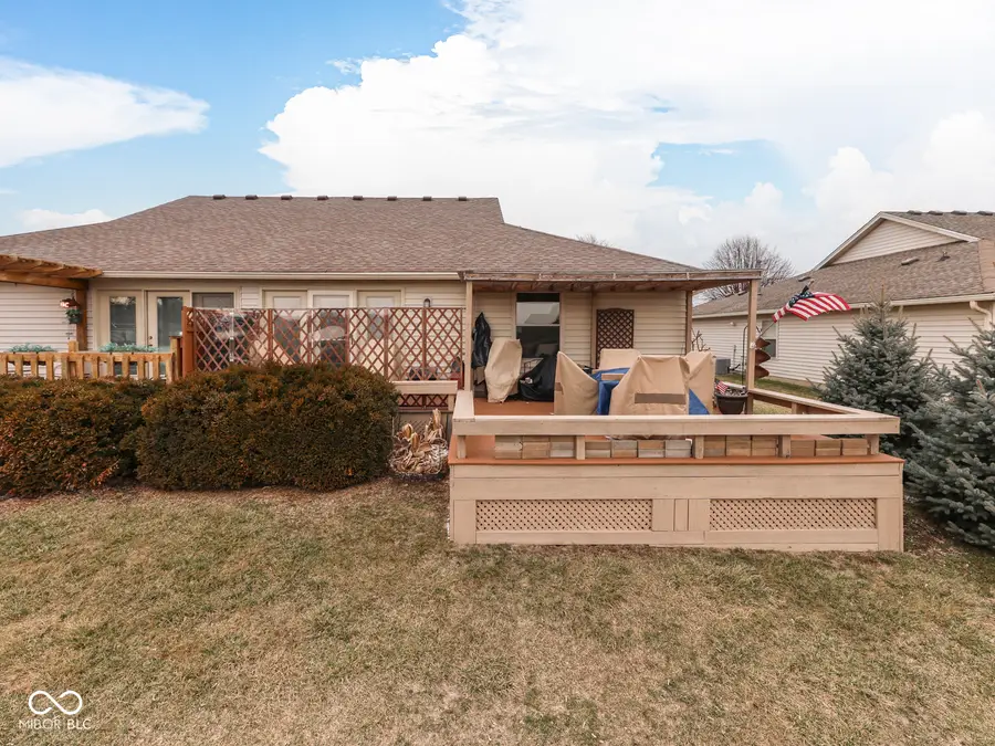 2057 Pelican Drive, Franklin, IN 46131 - #2