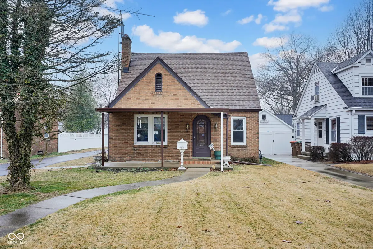 2308 Pearl Street, Columbus, IN 47201 - #1