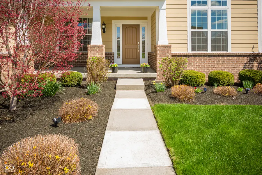 8920 Sandstone Place, Zionsville, IN 46077 - #2