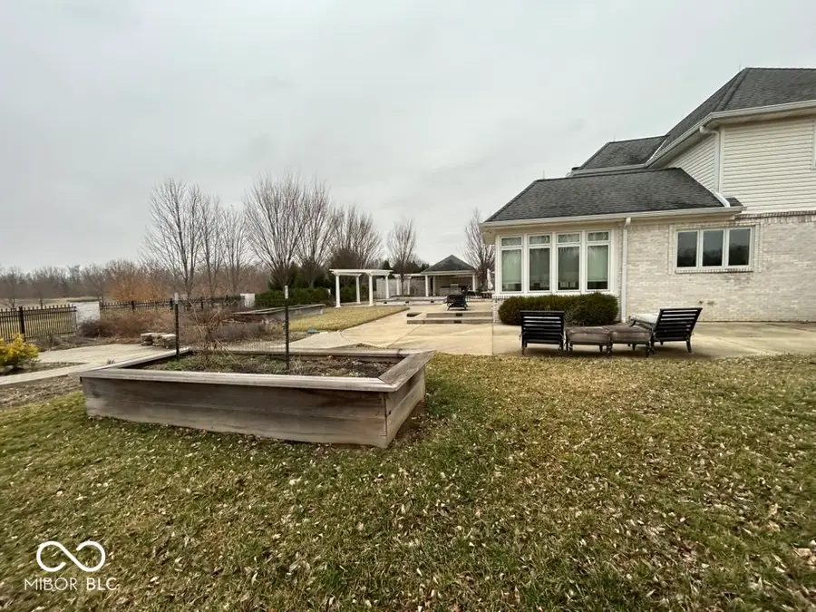 6757 W 900 S, Edinburgh, IN 46124 - #3