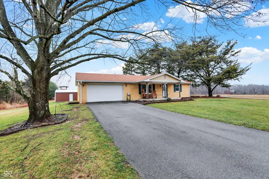 7422 S 300 W, Trafalgar, IN 46181 - #3