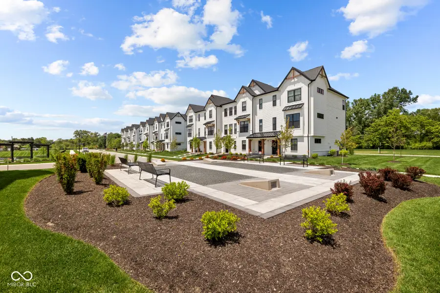 4486 Yellowwood Avenue, Brownsburg, IN 46112 - #2