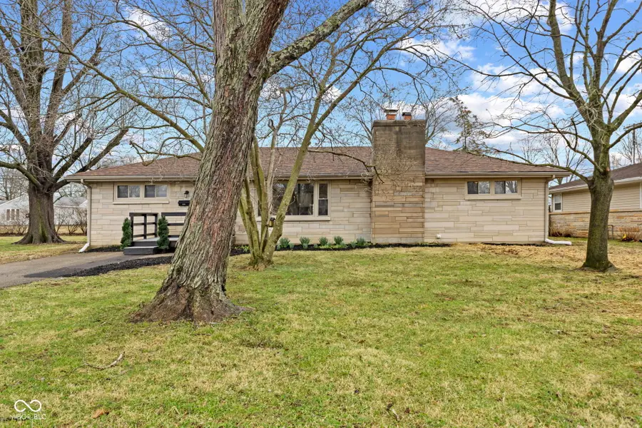 2545 Franklin Street, Columbus, IN 47201 - #3