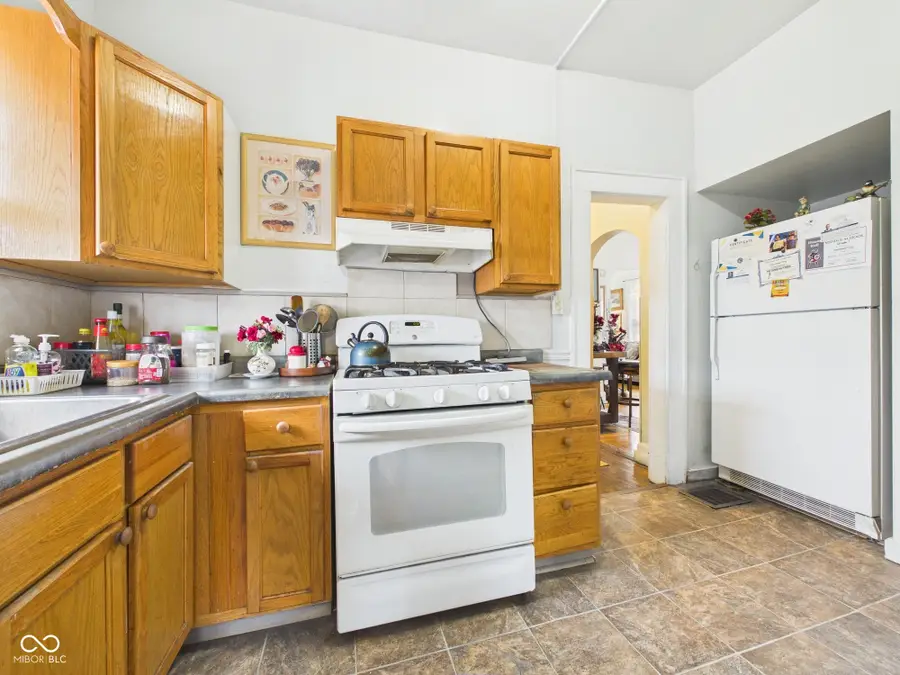 809 College Drive, Anderson, IN 46012 - #2