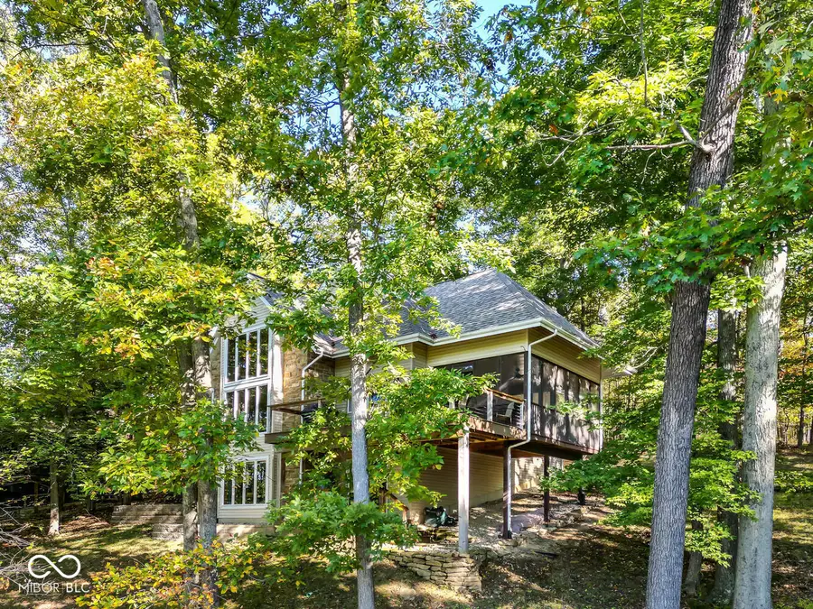 9002 E Agate Avenue, Nashville, IN 47448 - #2